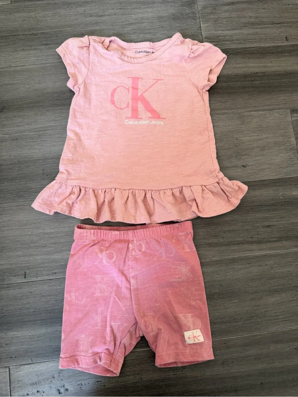Calvin Klein Jeans Pink Ruffle Tee & Logo Shorts Set